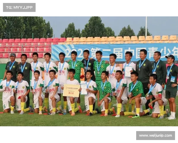 中国小将丁琰栩助力西班牙 U16 优选联赛季军 中国小将丁琰栩助力西班牙 U16 优选联赛季军